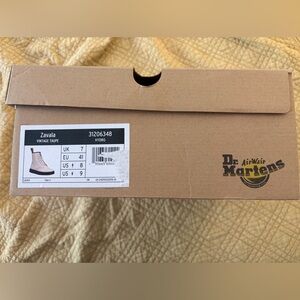 Dr. Martens Zavala Vintage Taupe Boots